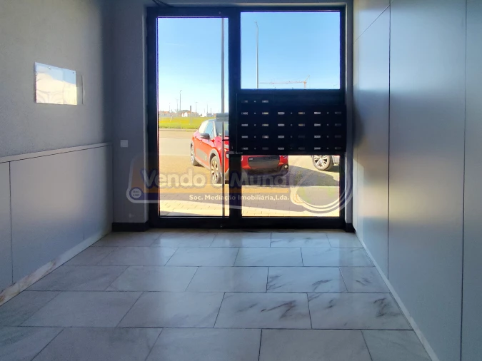 Apartamento T4 para Venda em Salvaterra de Magos e Foros de Salvaterra Foto 2