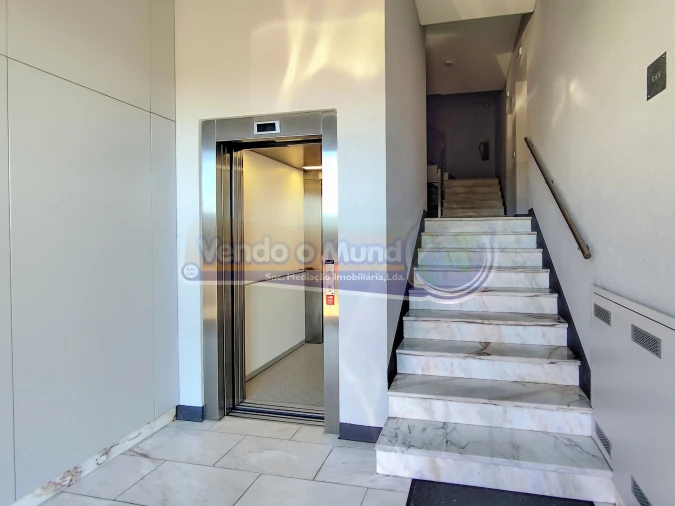 Apartamento T4 para Venda em Salvaterra de Magos e Foros de Salvaterra Foto 3