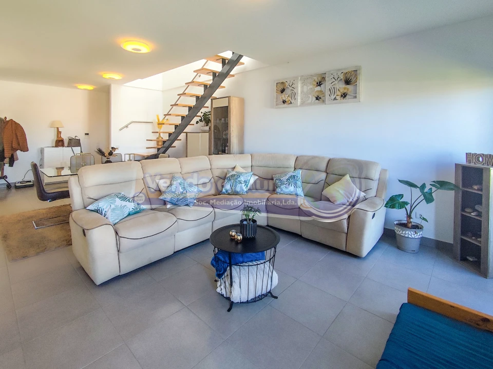 Apartamento T4 para Venda em Salvaterra de Magos e Foros de Salvaterra Foto 1