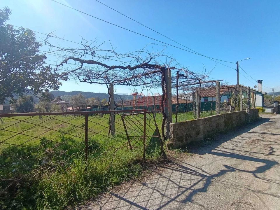 Terreno para Venda em Ribeira do Neiva Foto 12