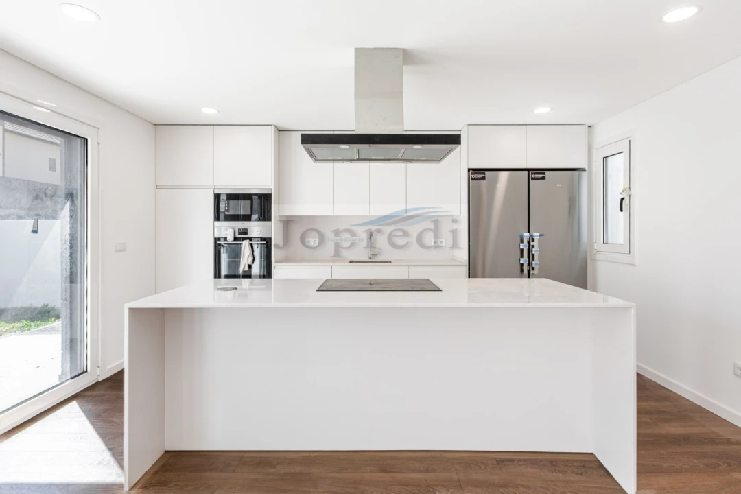 Quinta T4 para Venda em São Domingos de Rana Foto 8