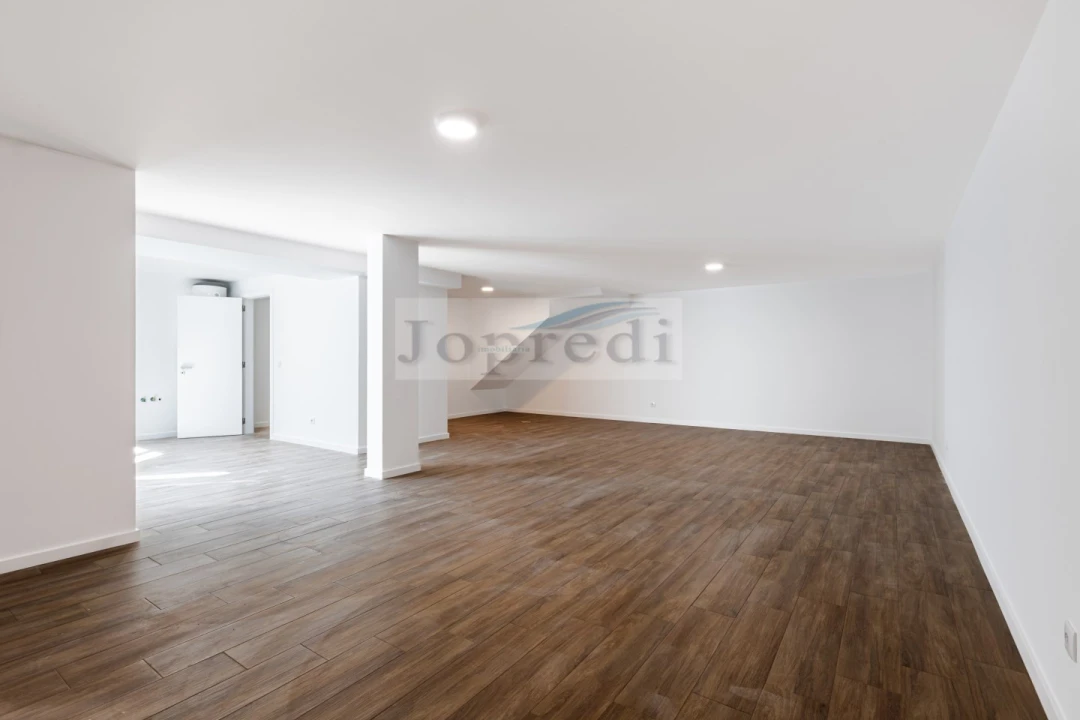 Quinta T4 para Venda em São Domingos de Rana Foto 29