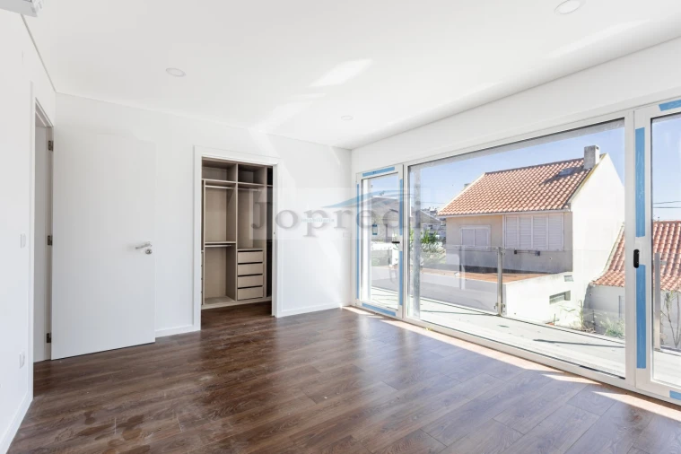 Quinta T4 para Venda em São Domingos de Rana Foto 15