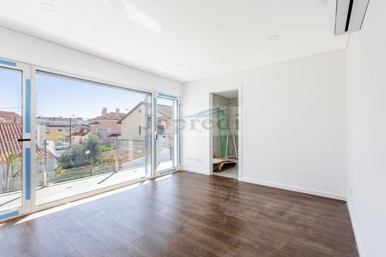 Quinta T4 para Venda em São Domingos de Rana Foto 14