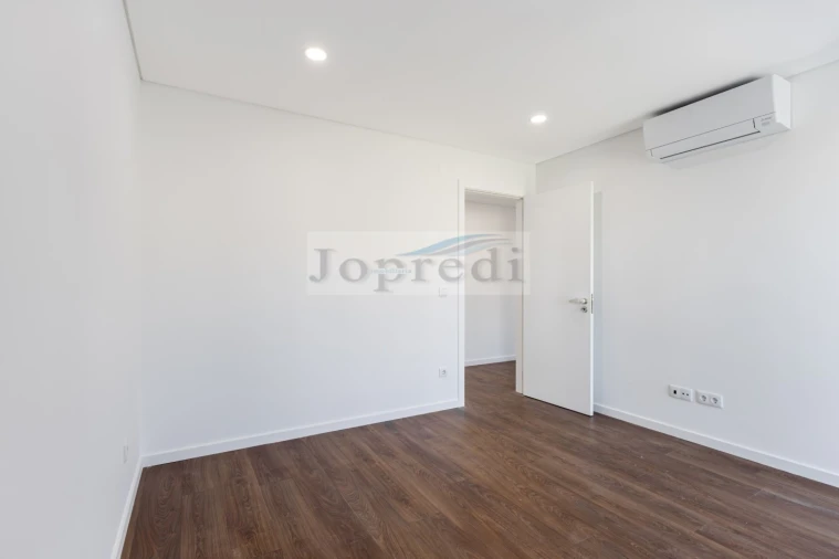 Quinta T4 para Venda em São Domingos de Rana Foto 21