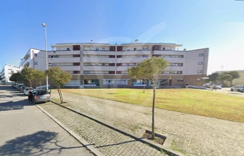Apartamento T3 para Venda em Póvoa de Varzim, Beiriz e Argivai Foto 1
