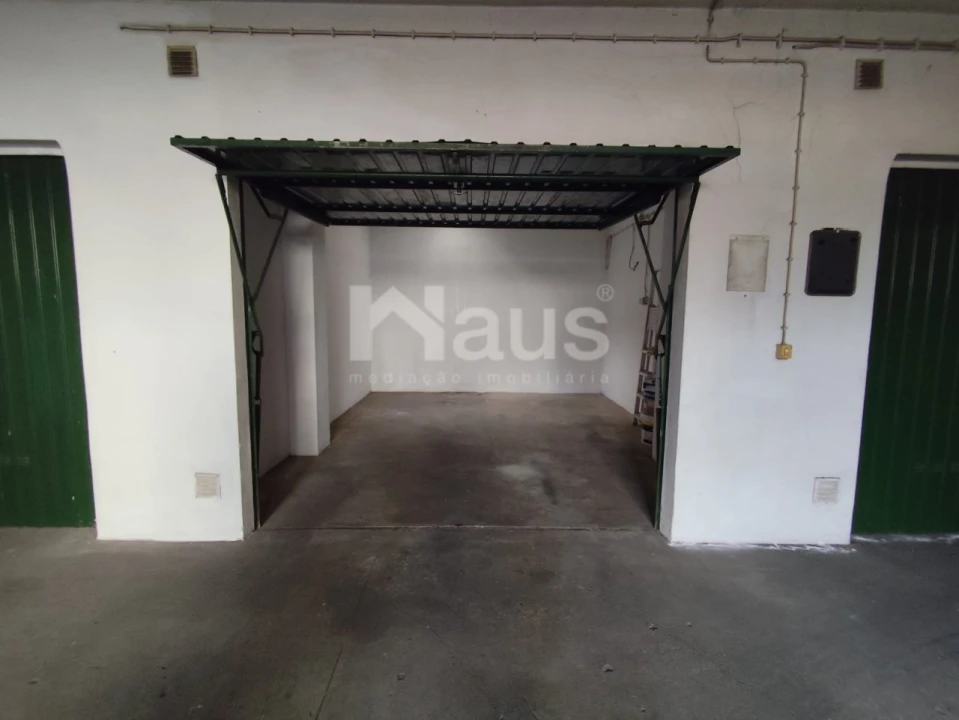 Garagem para Arrendamento em Pinhal Novo Foto 3