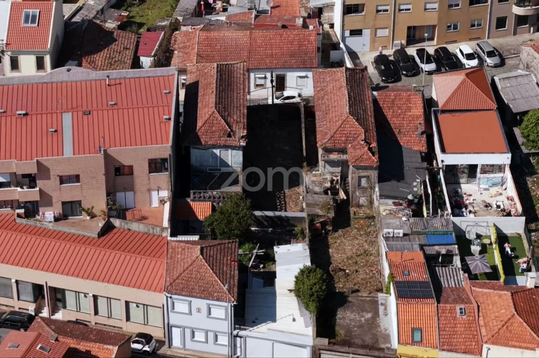 Moradia T2 para Venda em São Mamede de Infesta e Senhora da Hora Foto 9