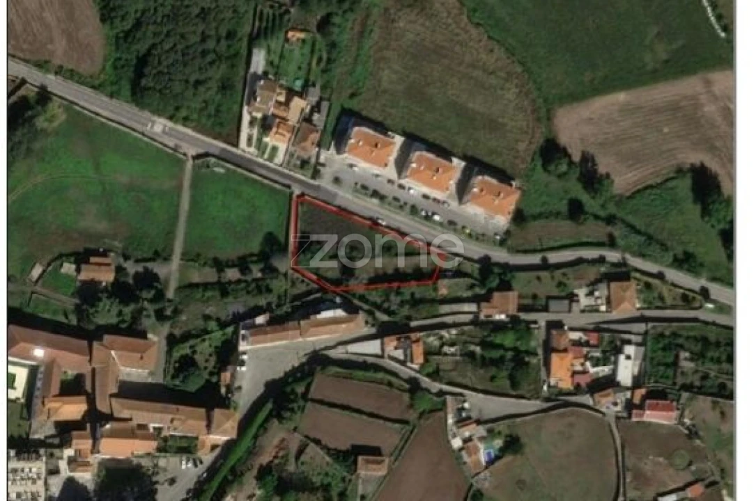 Terreno para Venda em Fornelo e Vairão Foto 2