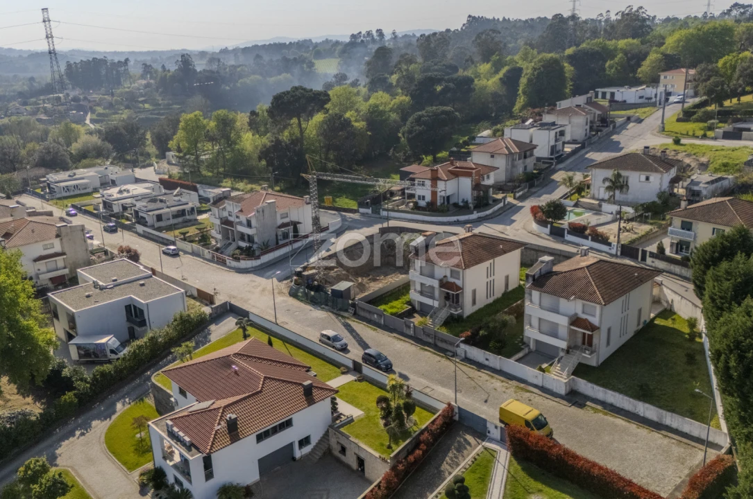 Apartamento T3 para Venda em Ferreiros, Prozelo e Besteiros Foto 16