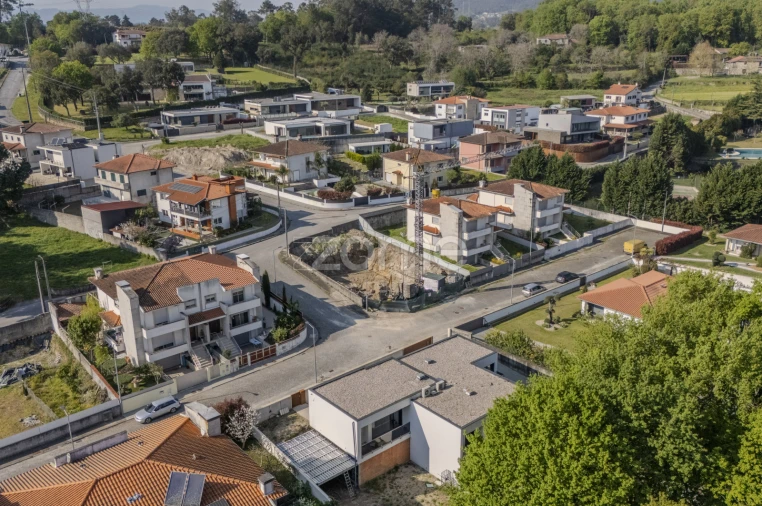 Apartamento T3 para Venda em Ferreiros, Prozelo e Besteiros Foto 15