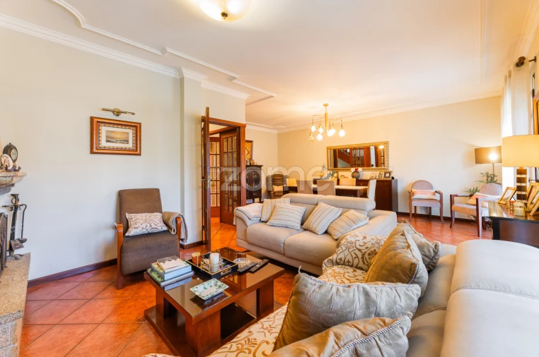 Moradia T4 para Venda em Gualtar Foto 11