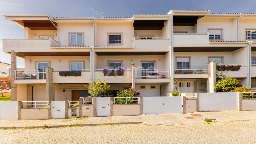 Moradia T4 para Venda em Gualtar