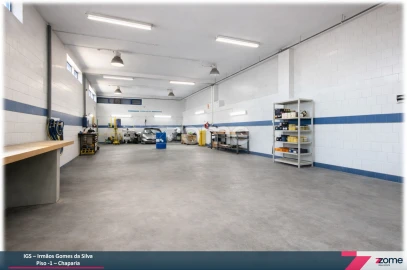 Terreno Comércio / Armazém para Venda em Lobão, Gião, Louredo e Guisande