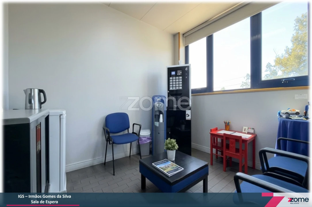 Terreno Comércio / Armazém para Venda em Lobão, Gião, Louredo e Guisande Foto 25