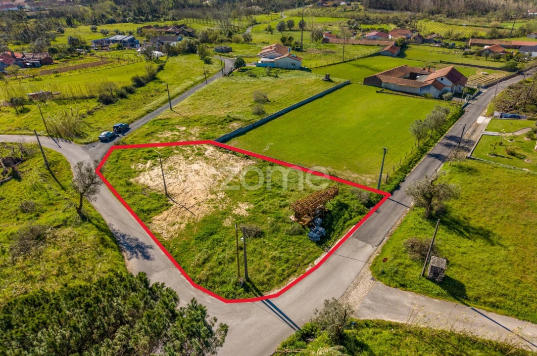 Moradia T4 para Venda em Souto da Carpalhosa e Ortigosa Foto 23