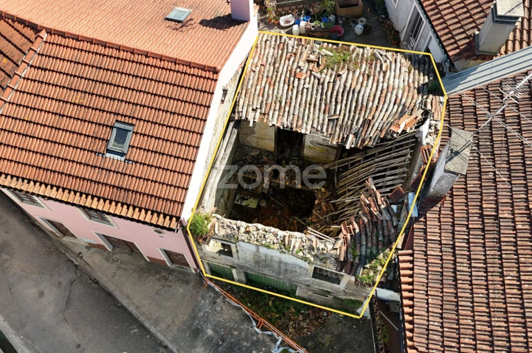 Moradia T2 para Venda em Portunhos e Outil Foto 4