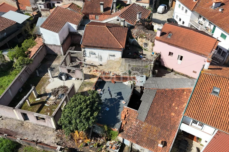 Moradia T2 para Venda em Portunhos e Outil Foto 12