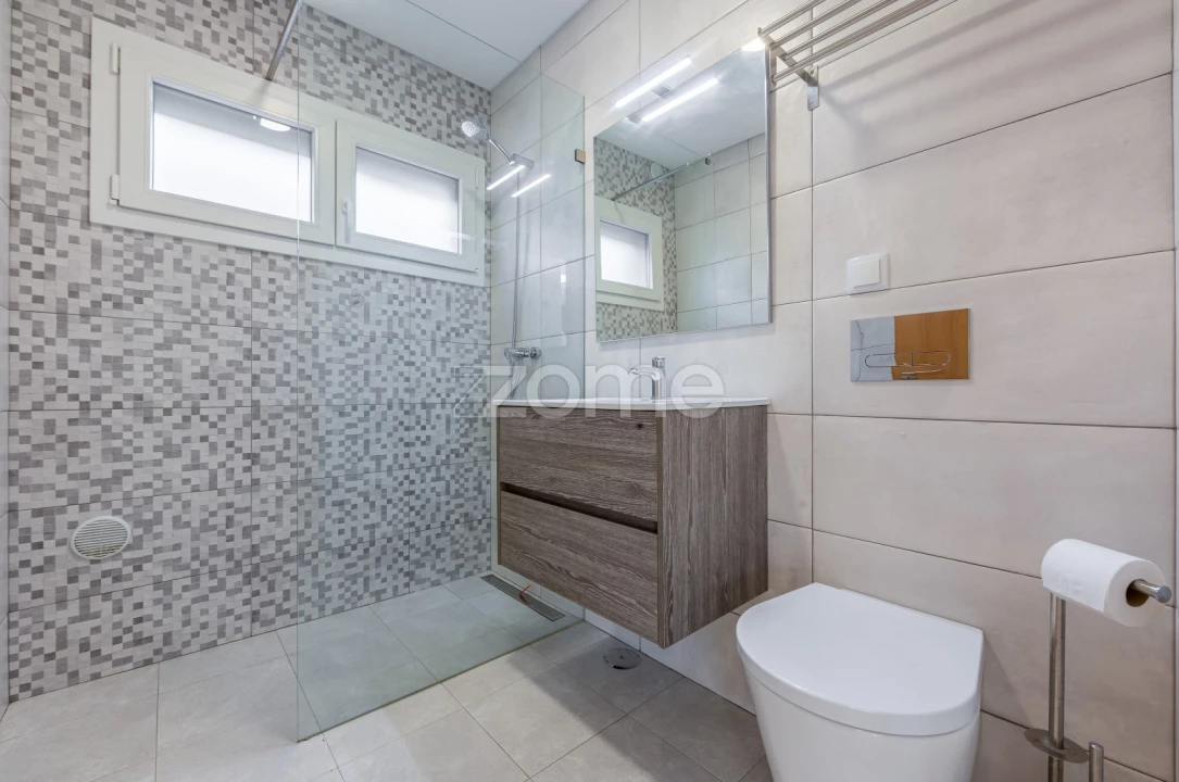 Moradia T3 para Venda em Pontinha e Famões Foto 13