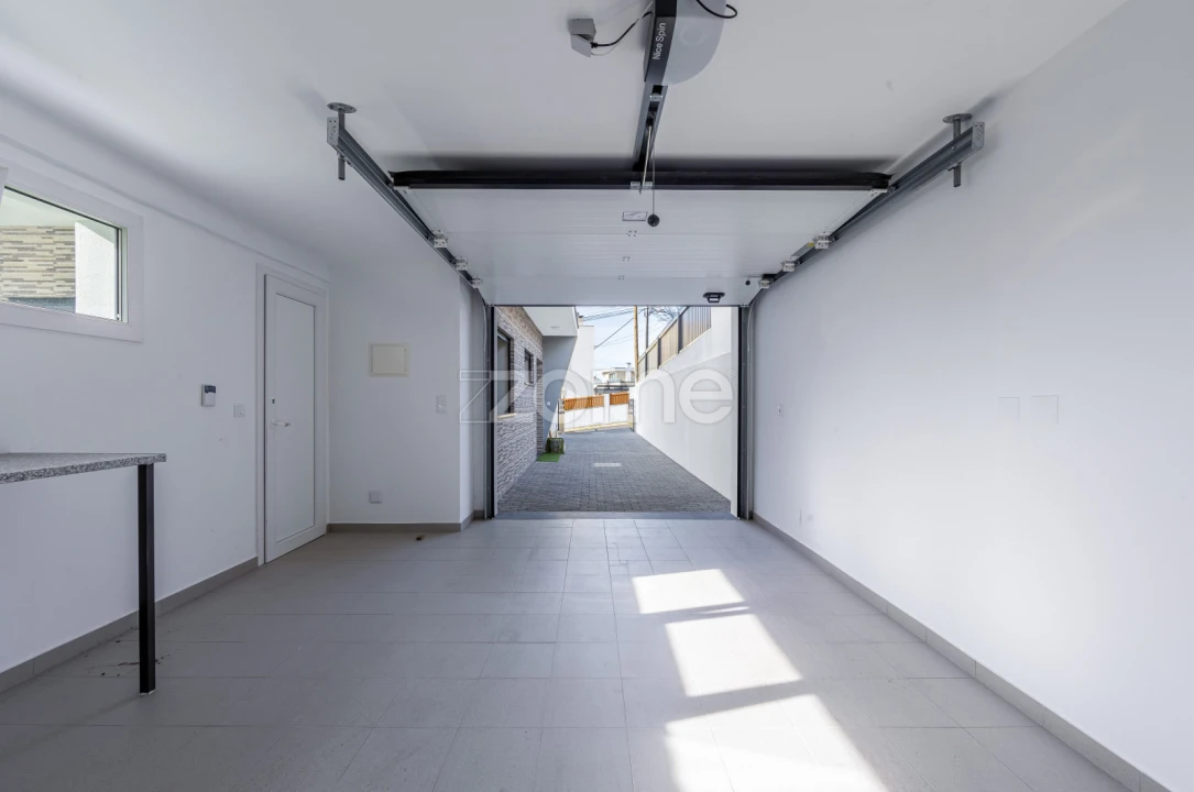 Moradia T3 para Venda em Pontinha e Famões Foto 29