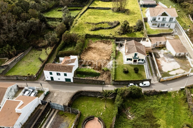 Terreno para Venda em Ponta Delgada (São Sebastião) Foto 3