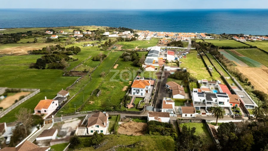 Terreno para Venda em Ponta Delgada (São Sebastião)