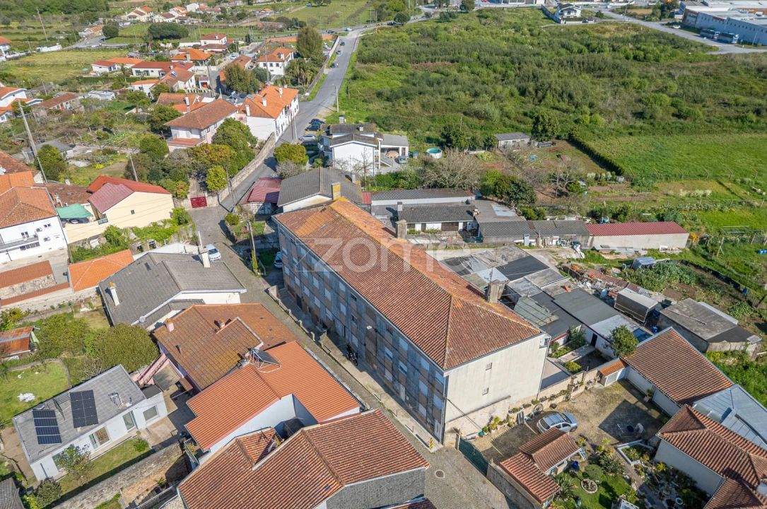 Apartamento T3 para Venda em Darque Foto 2