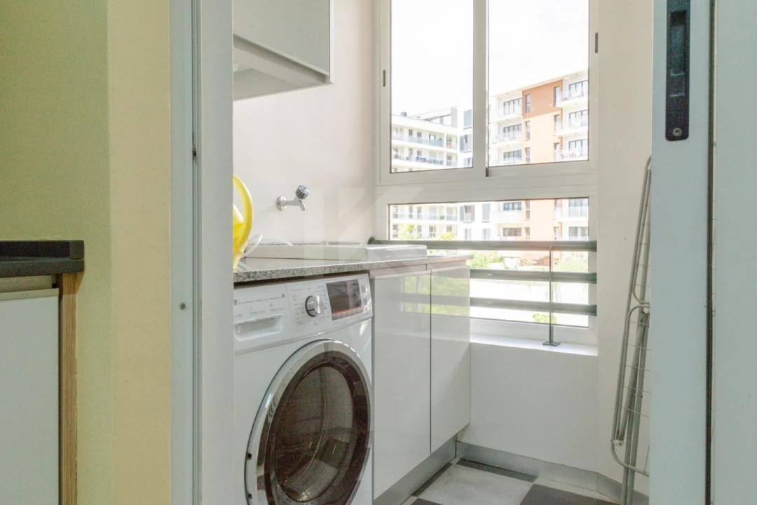 Apartamento T3 para Arrendamento em São Martinho Foto 12