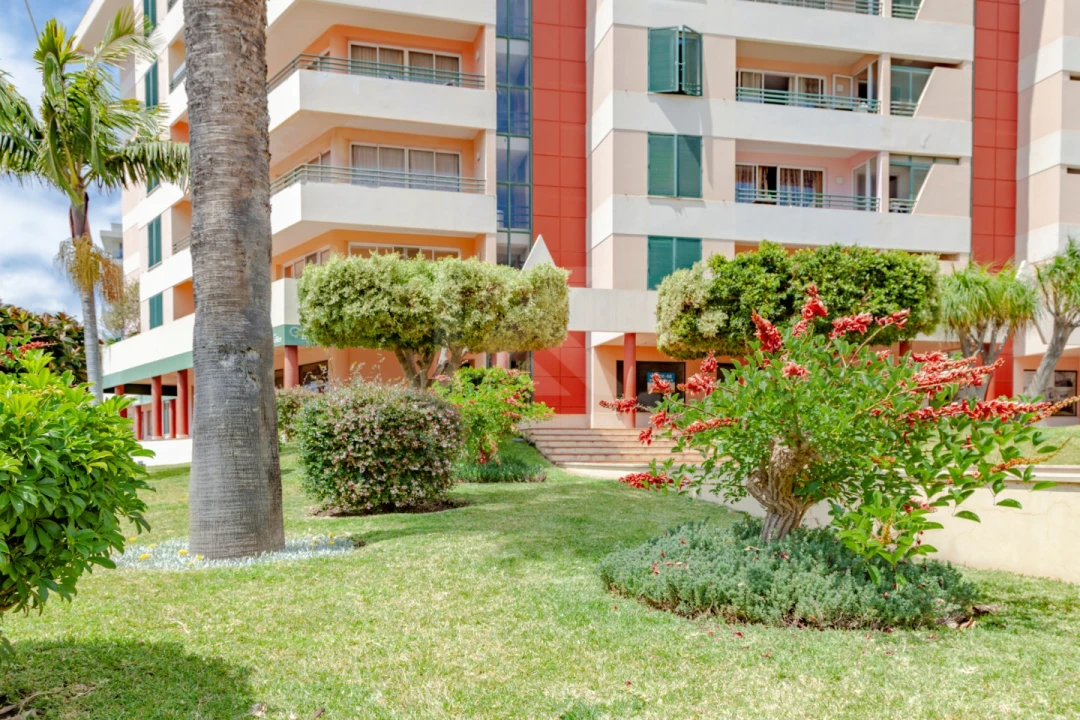 Apartamento T3 para Arrendamento em São Martinho Foto 31