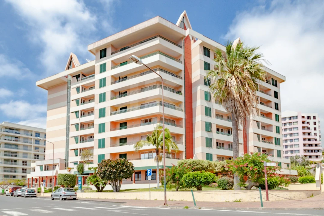 Apartamento T3 para Arrendamento em São Martinho Foto 34