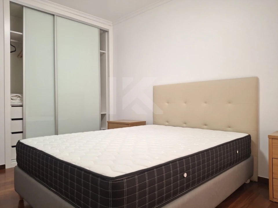 Apartamento T3 para Arrendamento em São Martinho Foto 16