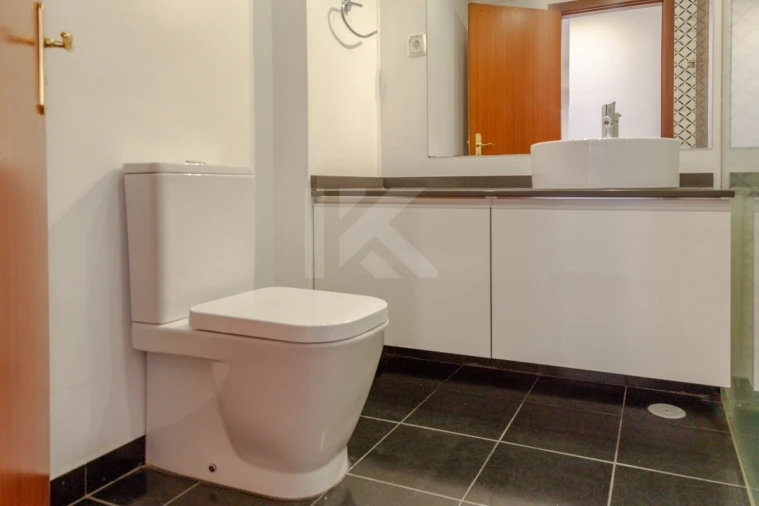 Apartamento T3 para Arrendamento em São Martinho Foto 25