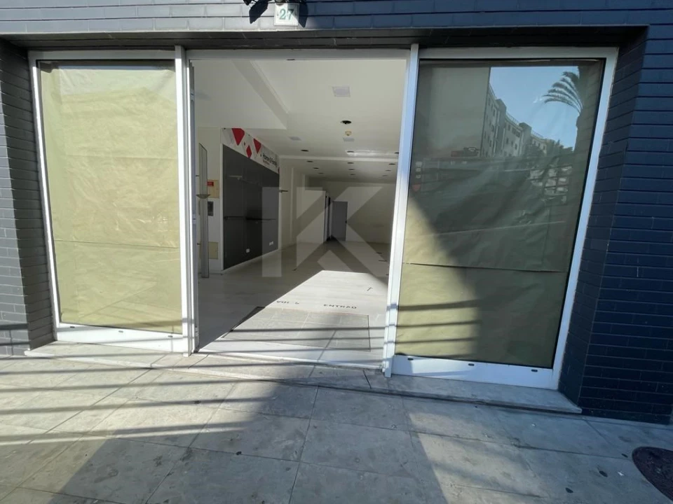 Loja para Arrendamento em São Martinho Foto 13