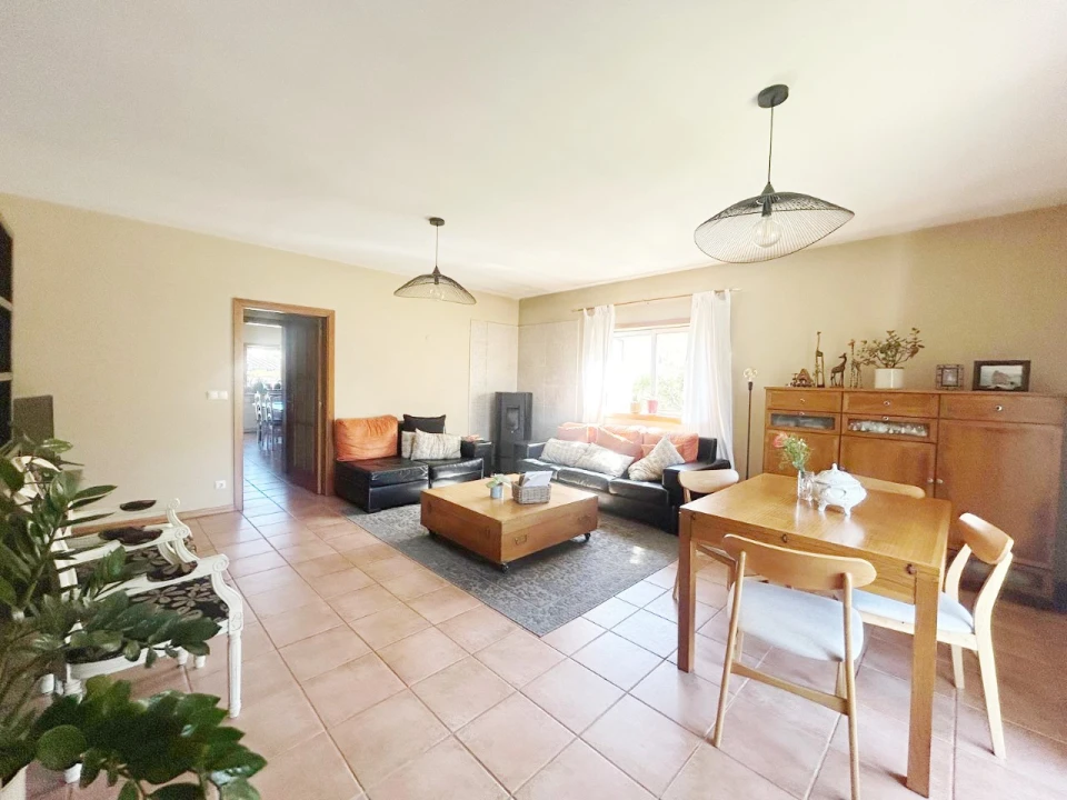 Moradia T3 para Venda em Oiã Foto 5