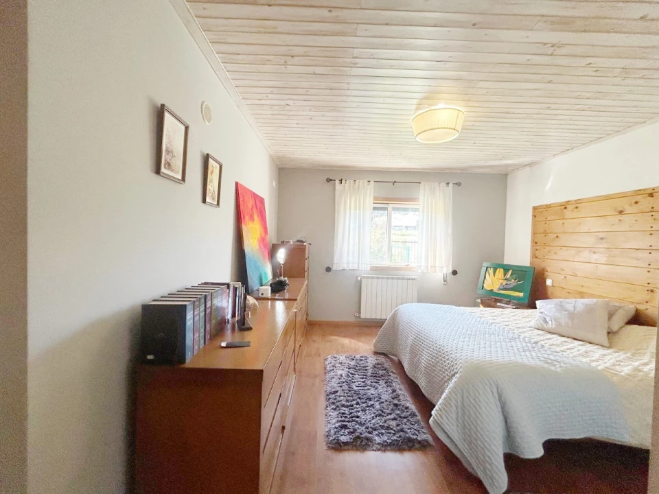 Moradia T3 para Venda em Oiã Foto 17