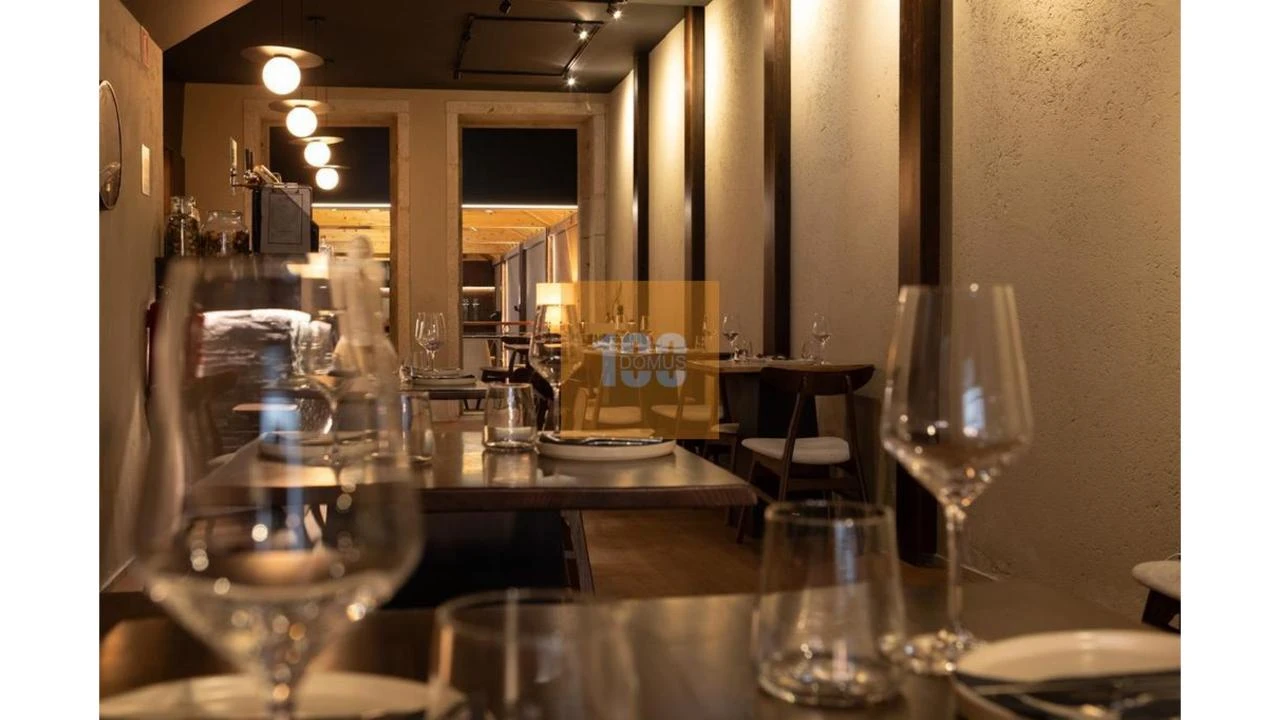 Negócio para Venda em Cedofeita, Santo Ildefonso, Sé, Miragaia, São Nicolau e Vitória Foto 10