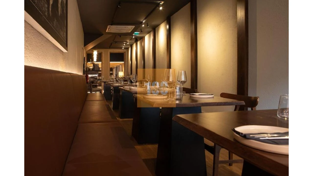 Negócio para Venda em Cedofeita, Santo Ildefonso, Sé, Miragaia, São Nicolau e Vitória Foto 12