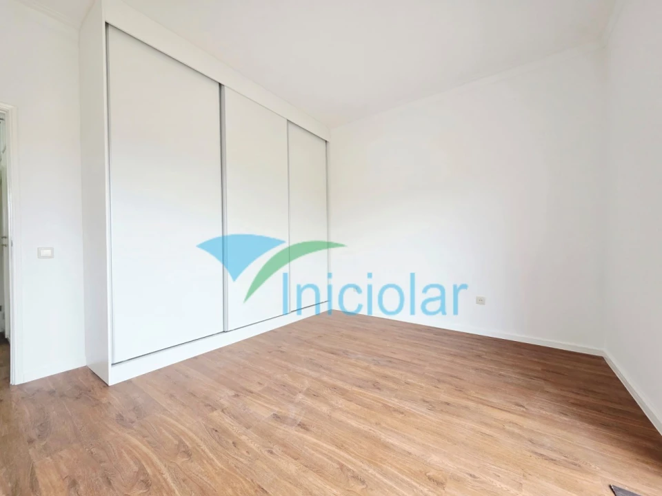 Apartamento T3 para Venda em Aguas Santas Foto 14