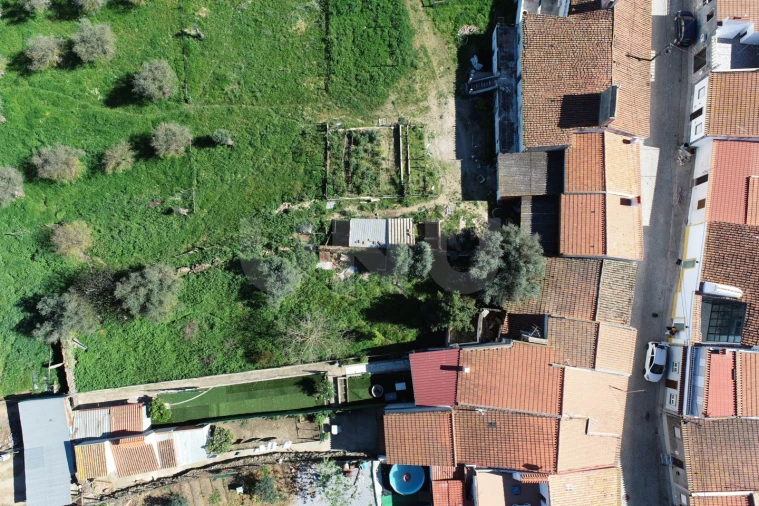 Moradia T1 para Venda em Monte do Trigo Foto 3