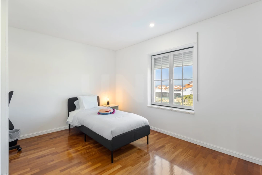 Moradia T4 para Venda em A dos Cunhados e Maceira Foto 16