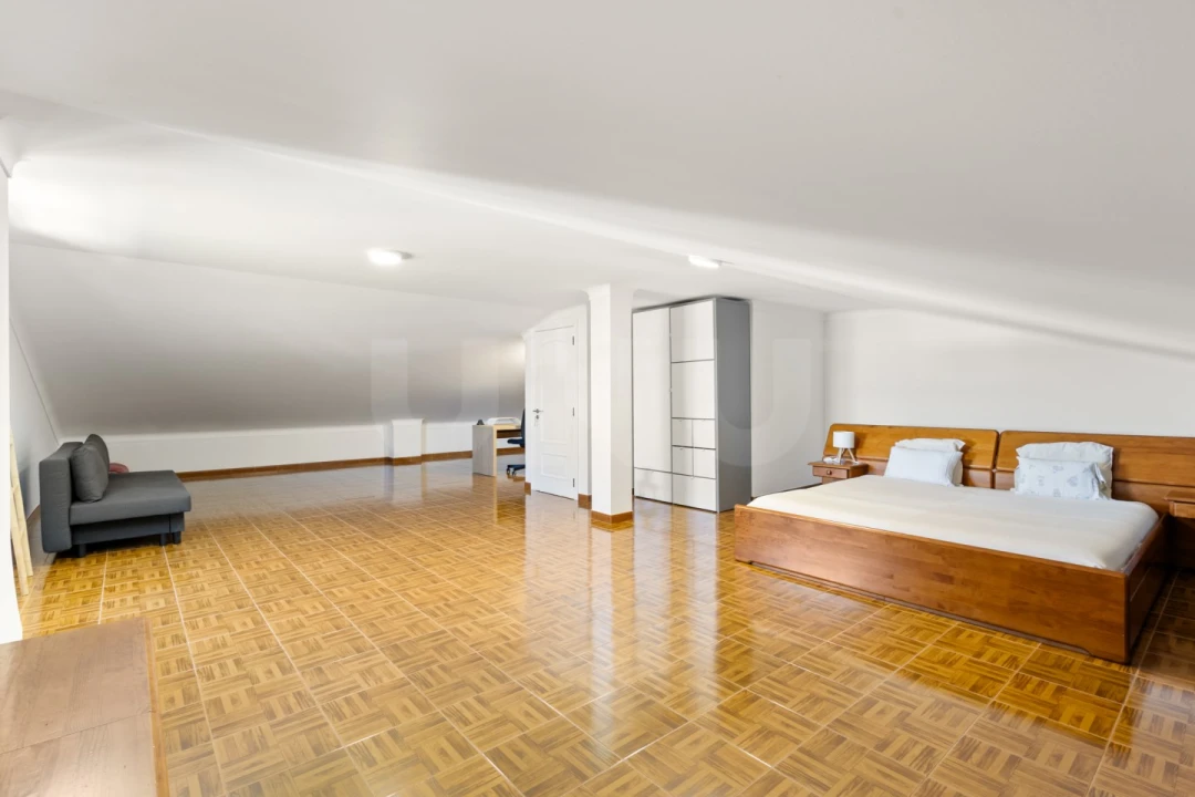 Moradia T4 para Venda em A dos Cunhados e Maceira Foto 32