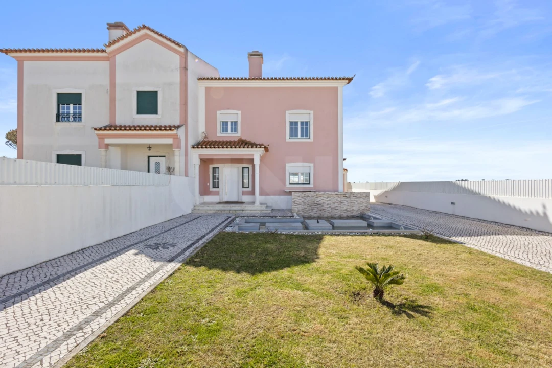 Moradia T4 para Venda em A dos Cunhados e Maceira Foto 33