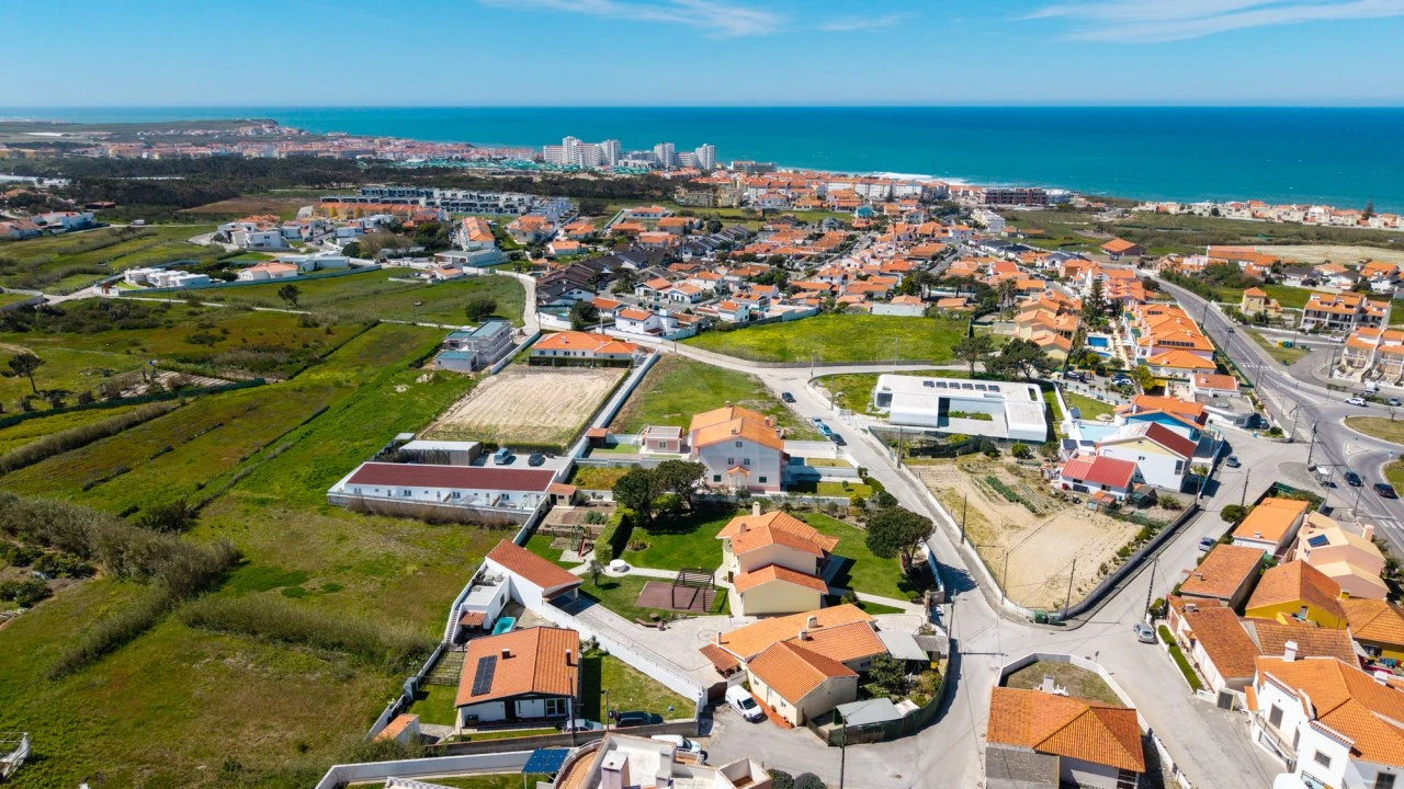 Moradia T4 para Venda em A dos Cunhados e Maceira Foto 48