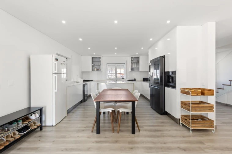 Moradia T4 para Venda em A dos Cunhados e Maceira Foto 5