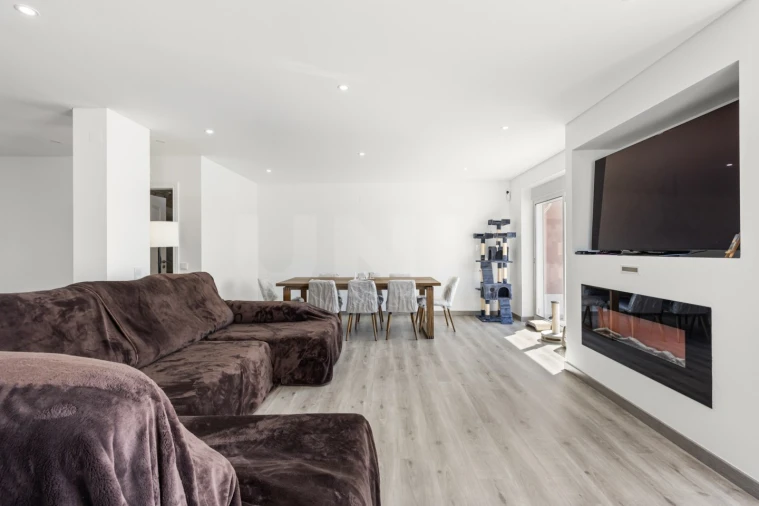 Moradia T4 para Venda em A dos Cunhados e Maceira Foto 7