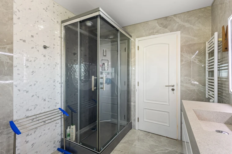 Moradia T4 para Venda em A dos Cunhados e Maceira Foto 20