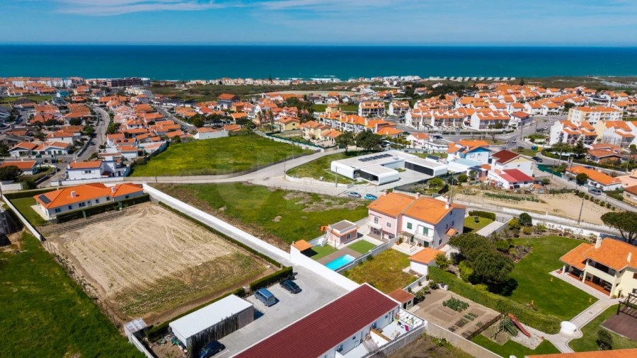 Moradia T4 para Venda em A dos Cunhados e Maceira Foto 52