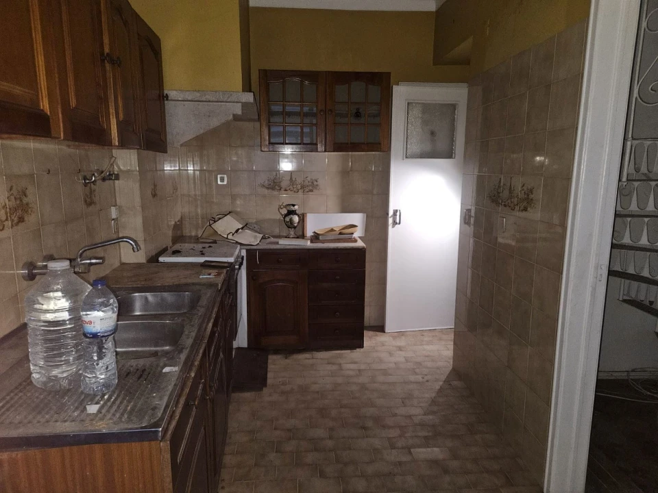 Apartamento T2 para Venda em Queluz e Belas Foto 2