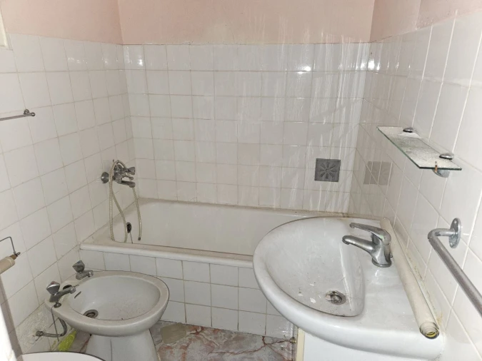 Apartamento T2 para Venda em Queluz e Belas Foto 7