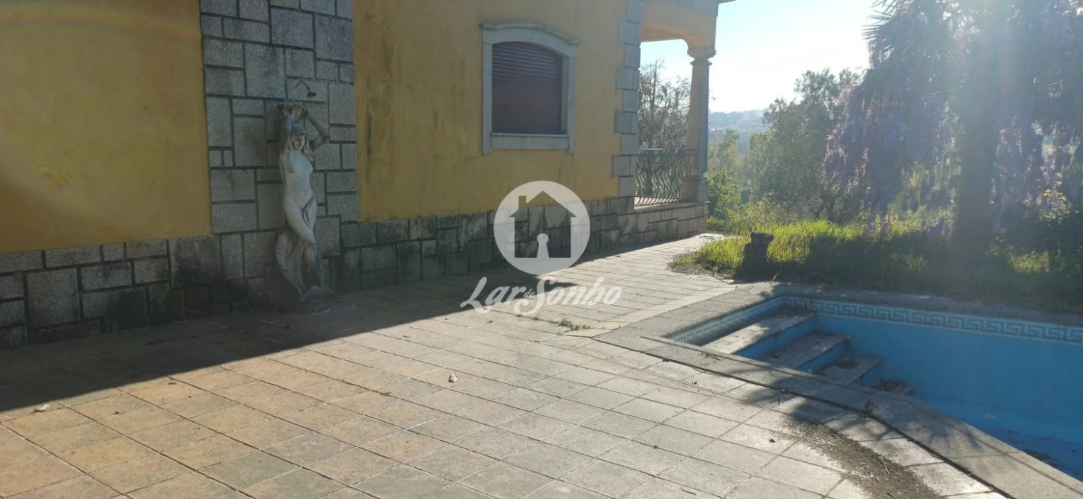 Moradia T5 para Venda em Meinedo Foto 15